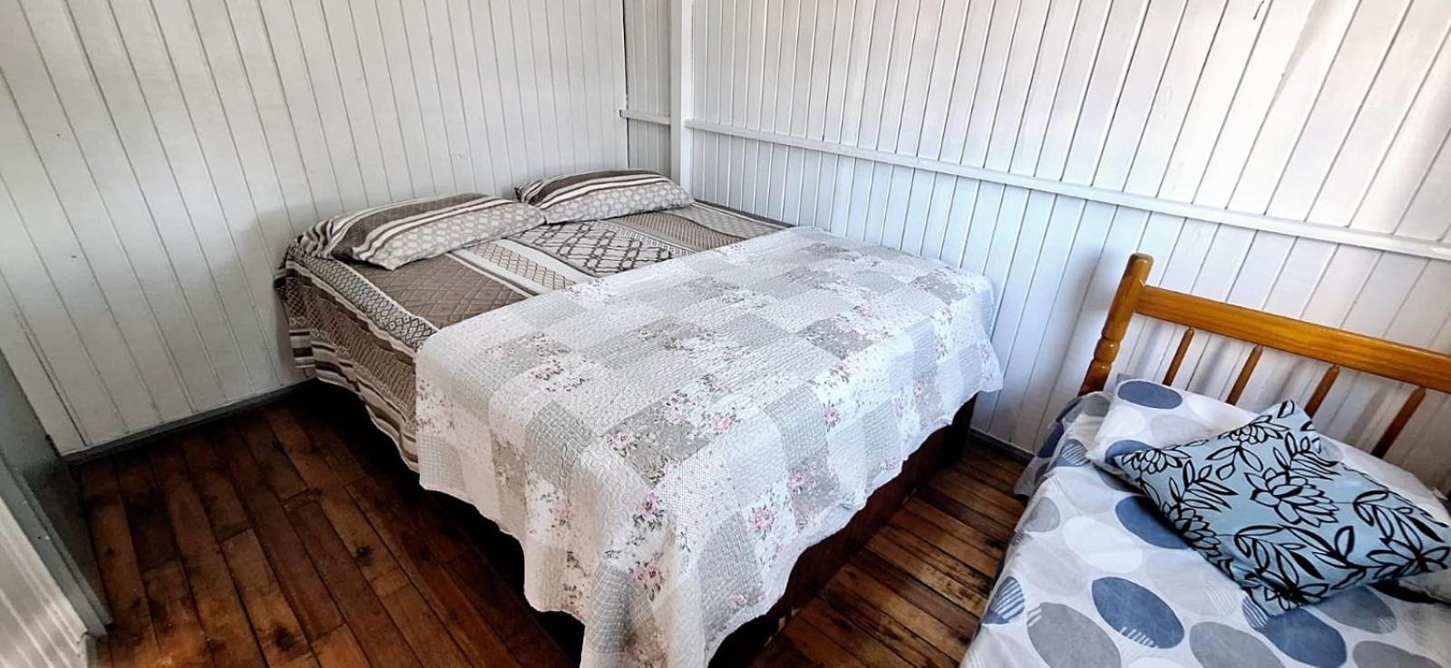 Casa De 2 Quartos Com 2 Ares-Condicionados Em Torres-Rs - Na Mais Bela Praia Gaucha - Cozinha - Banheiro - Tv Smart 32 E Wi-Fi - Estacionamento - Anfitria Superhost No Bnb Villa Exterior photo